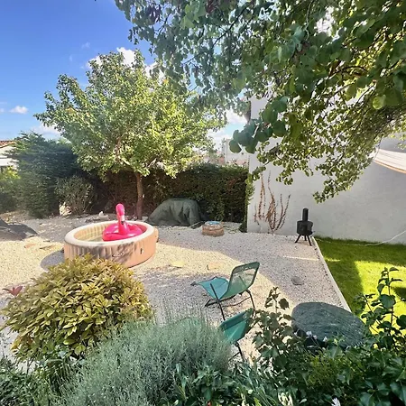 La Maison De La Fontaine - Jardin Et Jacuzzi Holiday home